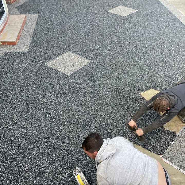 Todays-job-completed-in-Hartlepool-.-Finished-in-Daltex-Moonshadow-.-Border-and-Diamonds-in-Fill-Colour-Daltex-Eclipse.